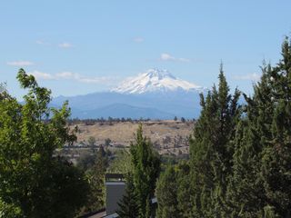 SE Wildflower Dr, Madras, OR 97741
