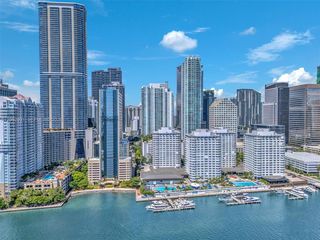 951 Brickell Ave #2403, Miami, FL 33131