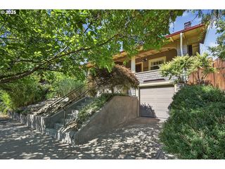 5823 NE Flanders St, Portland, OR 97213