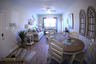 525 Neptune Dr #a59fec41f, Clarksville, TN 37043