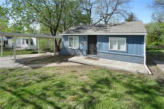 11310 E  11th St S, Independence, MO 64054