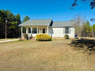 3566 Highway 142, Selmer, TN 38375