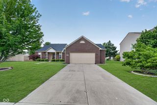 8662 Claverdon Ln, Avon, IN 46123