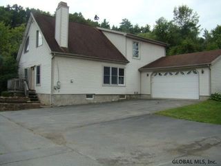 103 8TH Street, Saratoga Springs, NY 12866