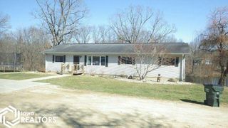 13252 Y Camp Rd, Burlington, IA 52601