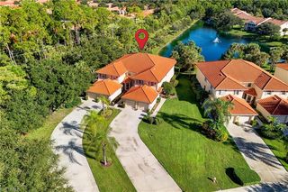 475 Robin Hood CIR #202, Naples, FL 34104
