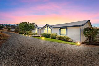9326 Stacey Anne Dr, Browns Valley, CA 95918