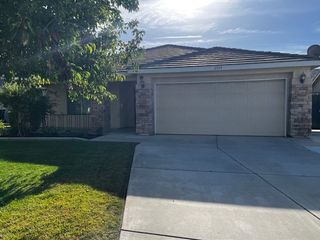 6504 Nichelini Ct, Bakersfield, CA 93312