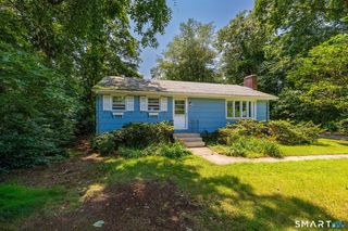 17 Pickerel Cove Trail, Old Lyme, CT 06371