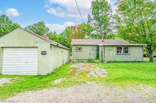 1460 Bonner Rd, Deerfield, OH 44411