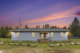 11675 Coster Rd SW, Fife Lake, MI 49633