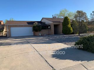 4556 Platinum Dr NE, Rio Rancho, NM 87124