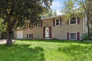 408 117th Ave NW, Coon Rapids, MN 55448