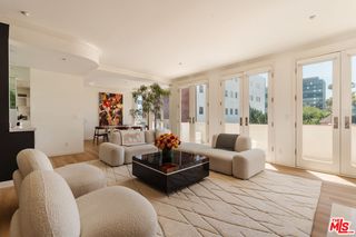 121 N  Almont Dr #304, Beverly Hills, CA 90211