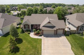 829 N  Crescent Lakes Cir, Andover, KS 67002