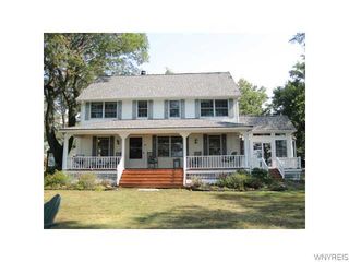 6622 Lake Shore Rd #B, Derby, NY 14047
