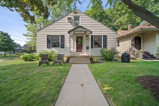 316 Highland Ave, Normal, IL 61761