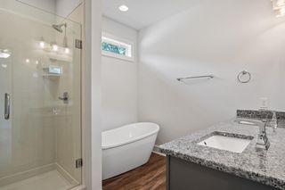 1527 TREK STREET-13