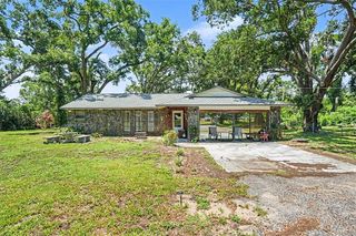 534 Leverett Rd, Seffner, FL 33584
