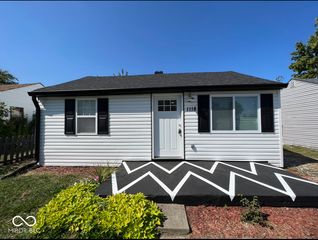 1118 S  Dequincy St, Indianapolis, IN 46203