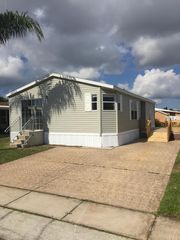 1972 Seagrape St NE, Palm Bay, FL 32905
