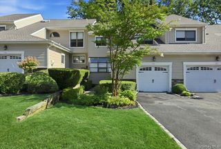 49 Villas Circle, Melville, NY 11747