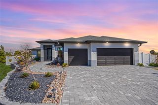 159 April Rd, Rotonda West, FL 33947