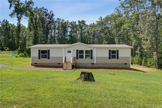 188 Plantation Rd, Eden, NC 27288