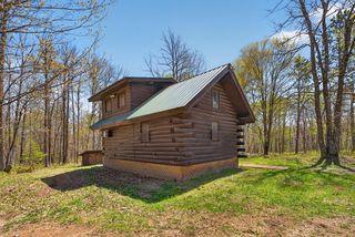 32710 Kettle River Rd, Hinckley, MN 55037