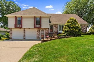 2601 NE 69th Ter, Kansas City, MO 64119