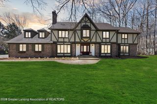475 Juneberry Ln, Okemos, MI 48864