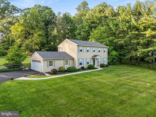 1576 Delong Dr, Downingtown, PA 19335