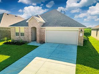 407 Broussard Hill Dr, Broussard, LA 70518