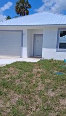 4949 SE 42nd St, Okeechobee, FL 34974