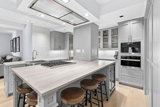106 Central Park S #14B, New York, NY 10019