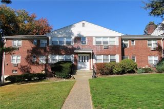 227 N Middletown Road #B, Pearl River, NY 10965
