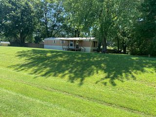 6752 McMinnville Hwy, Manchester, TN 37355