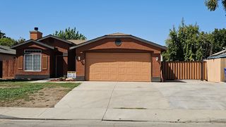7007 Oak Forest Ct, Bakersfield, CA 93313