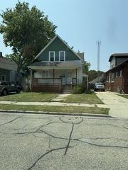 4826 20th Ave #1U, Kenosha, WI 53140