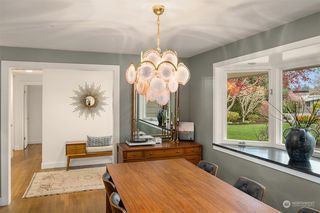 3113 Hunts Point Road, Hunts Point, WA 98004 - See Est. Value, Schools ...