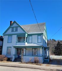 32 N  Main St, Dolgeville, NY 13329