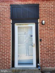 26 N  2nd Ave, Coatesville, PA 19320