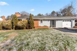 7542 Comanche Dr, Richmond, VA 23225