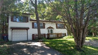 119 S  Berkey Dr, Chittenango, NY 13037