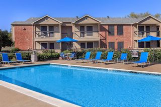 2401 Stone Hollow Dr #710, Brenham, TX 77833