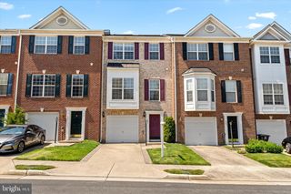 205 Hawks View Sq SE, Leesburg, VA 20175
