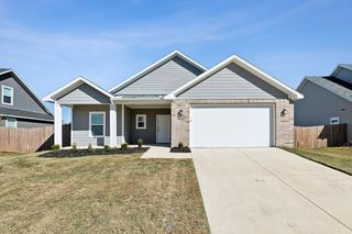 820 Brookside Dr, Springtown, TX 76082