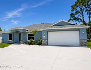 2512 Emerson Dr SE, Palm Bay, FL 32909
