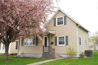 1709 Lucinda St, Perry, IA 50220