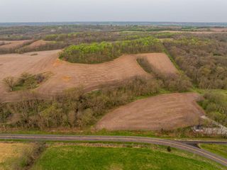 11027 SE State Route Dd Hwy, Gower, MO 64454